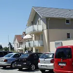 Seebrise Mit Musik Und Wein