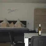 Seebrise Mit Musik Und Wein Apartment