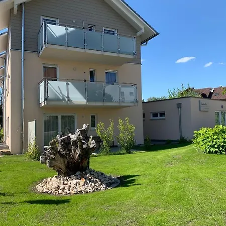 Seebrise Mit Musik Und Wein Apartament Meersburg