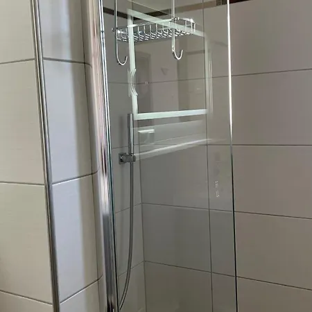 Seebrise Mit Musik Und Wein Apartament
