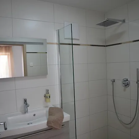 Lägenhet Seebrise Mit Musik Und Wein Meersburg